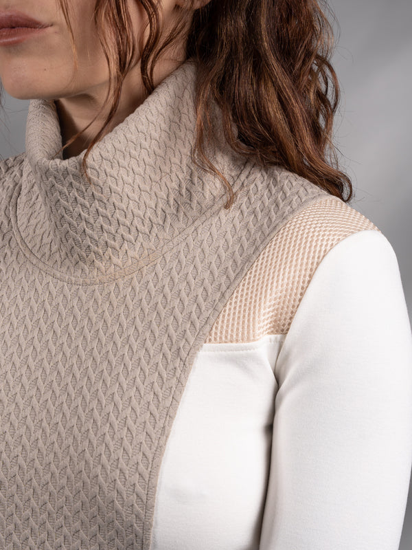 PT-CC2-05 White/beige cyberpunk sweater