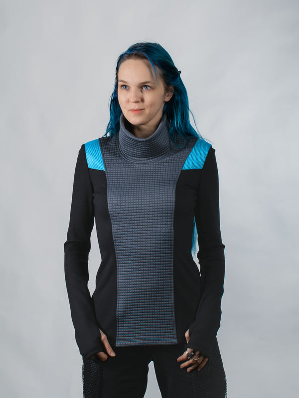 CC2-8 High collar sweater