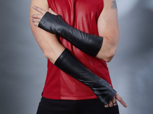 ARPU Goth fingerless gloves - zolnar