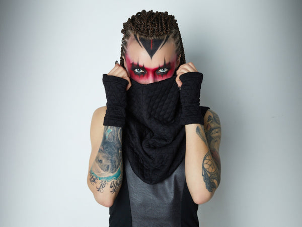 WRW2 QRA Gloves geometric texture