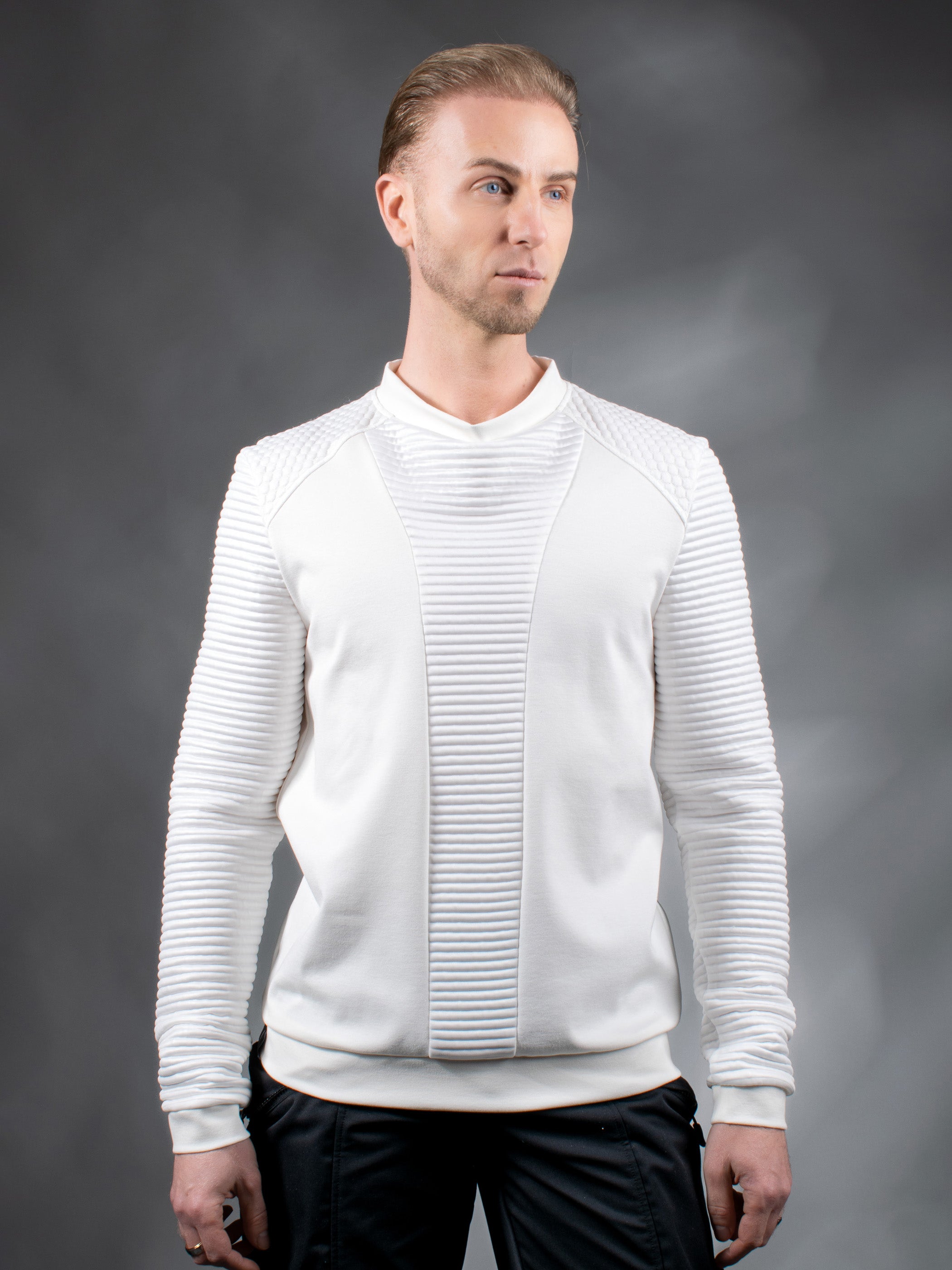 Pull blanc pour homme SP-00
