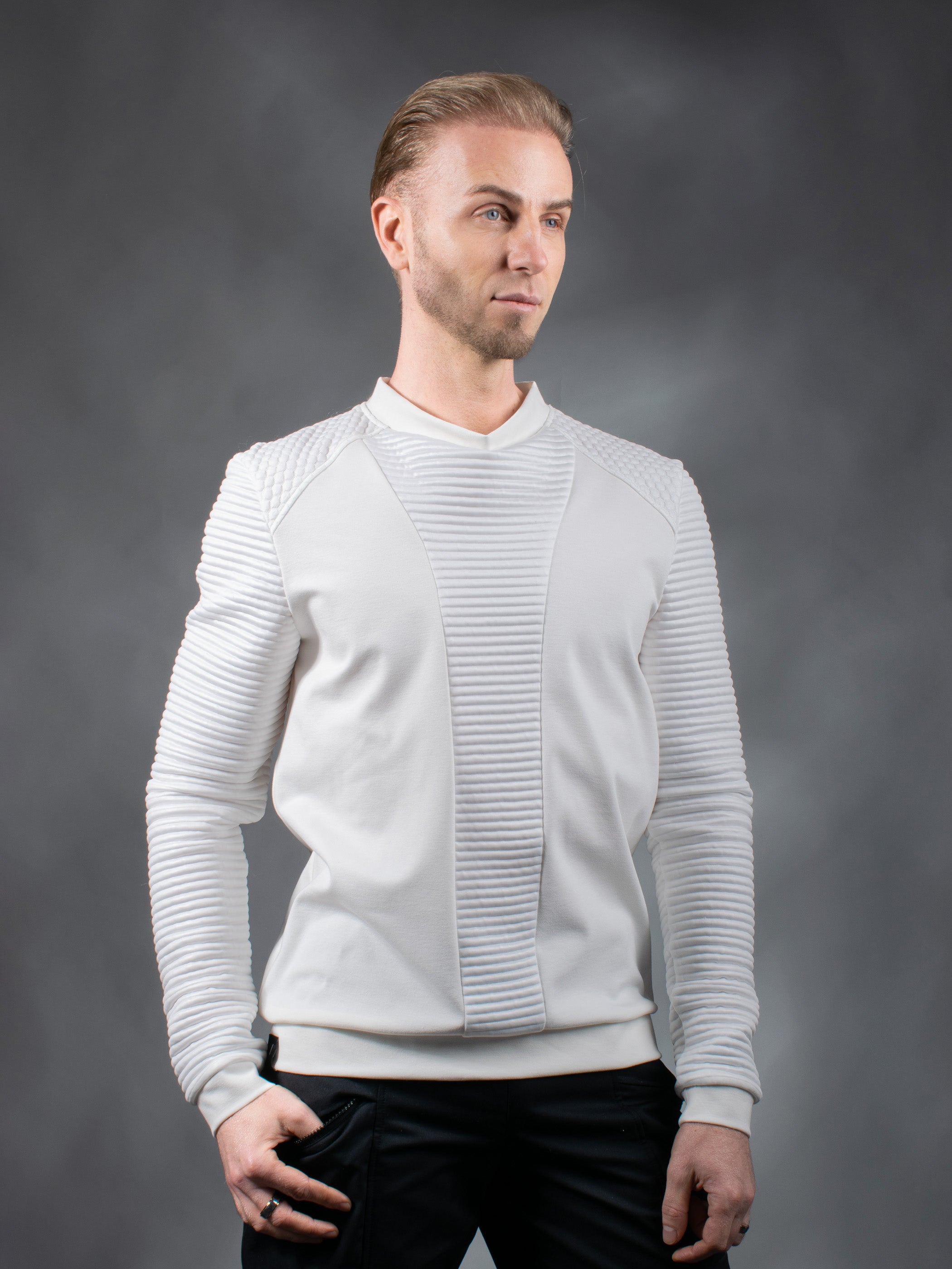 Pull blanc pour homme SP-00