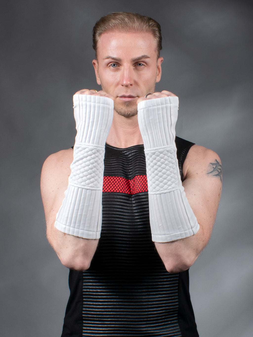 Manchettes Cyberpunk H-ARW-00