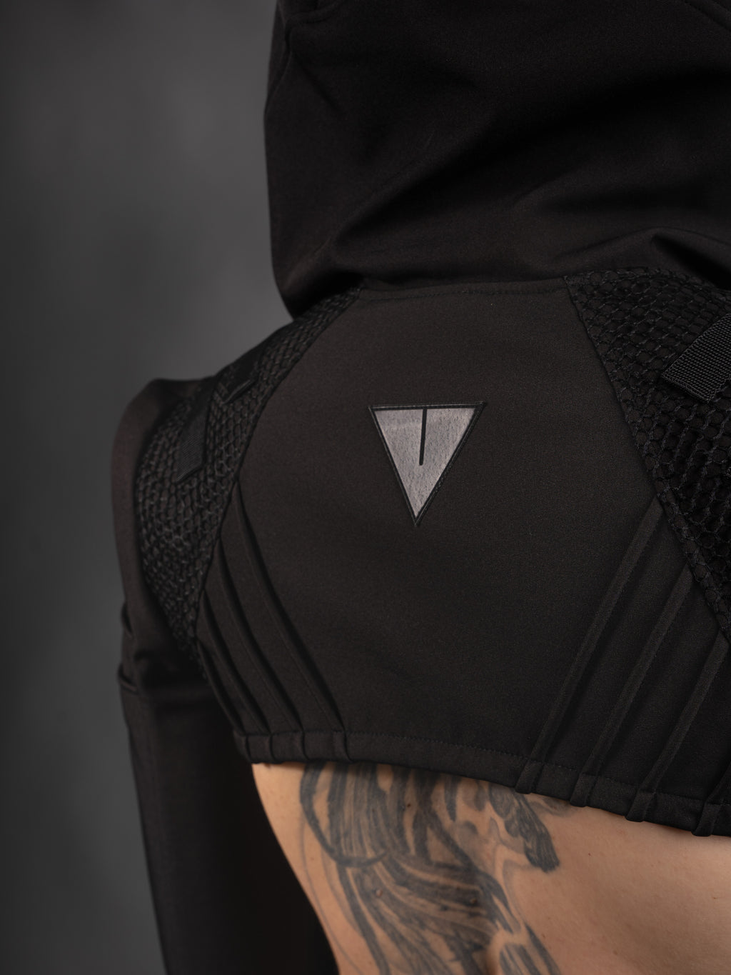 ASA Hooded shrug
