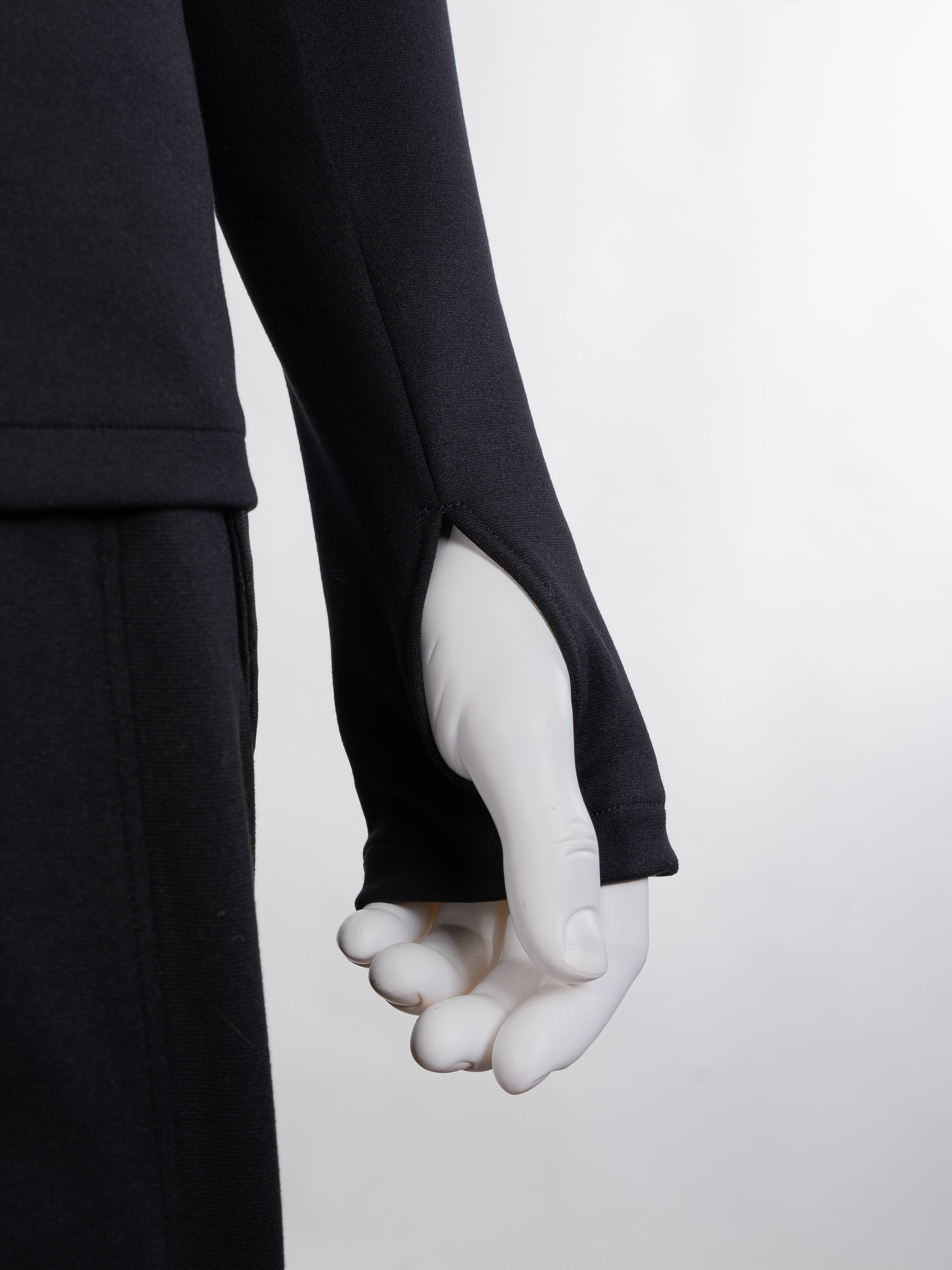 ILM – Black Futuristic Pullover