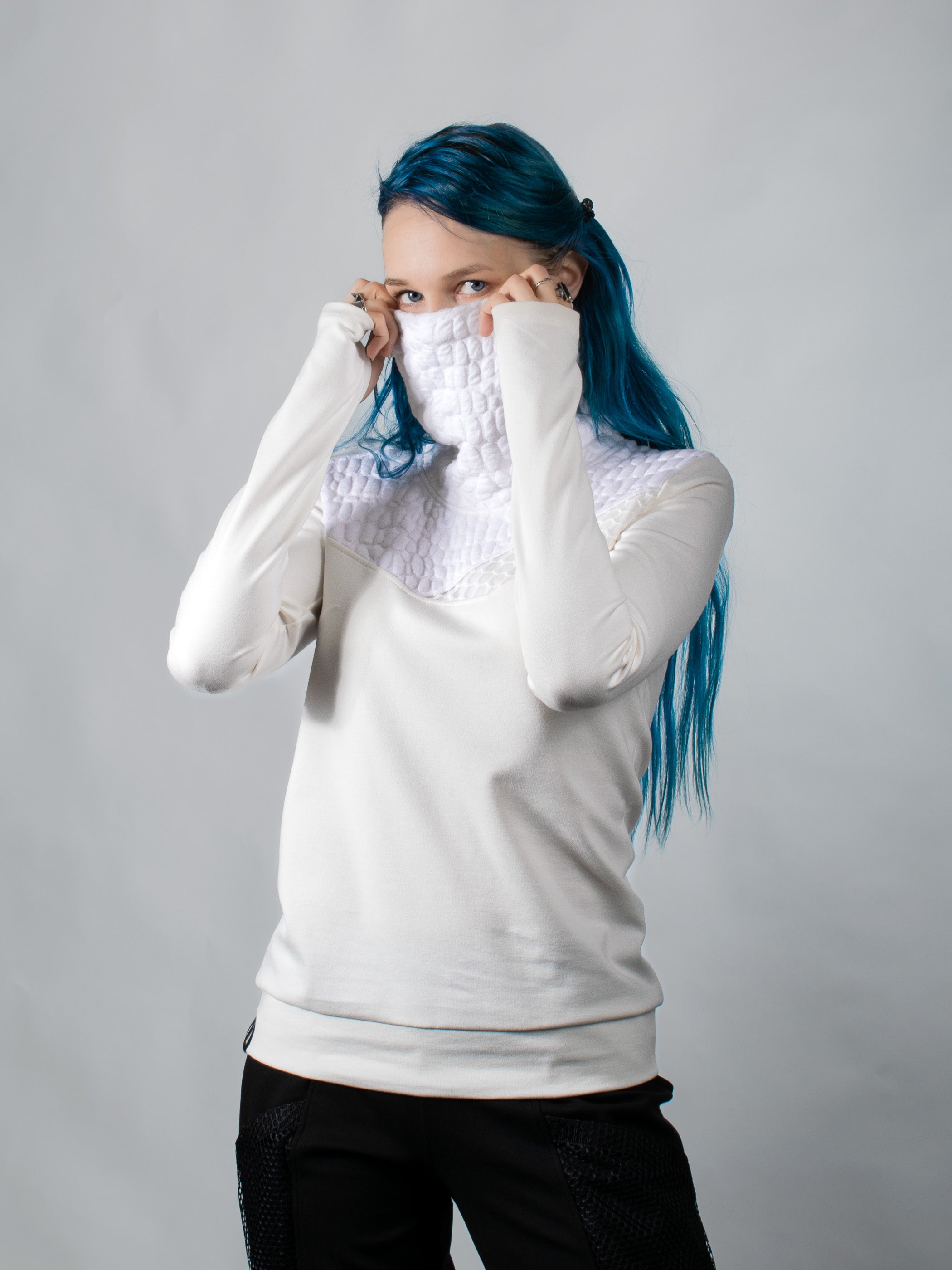 Pull blanc 5PT-PR-00 taille 36 avec empiècement en maille