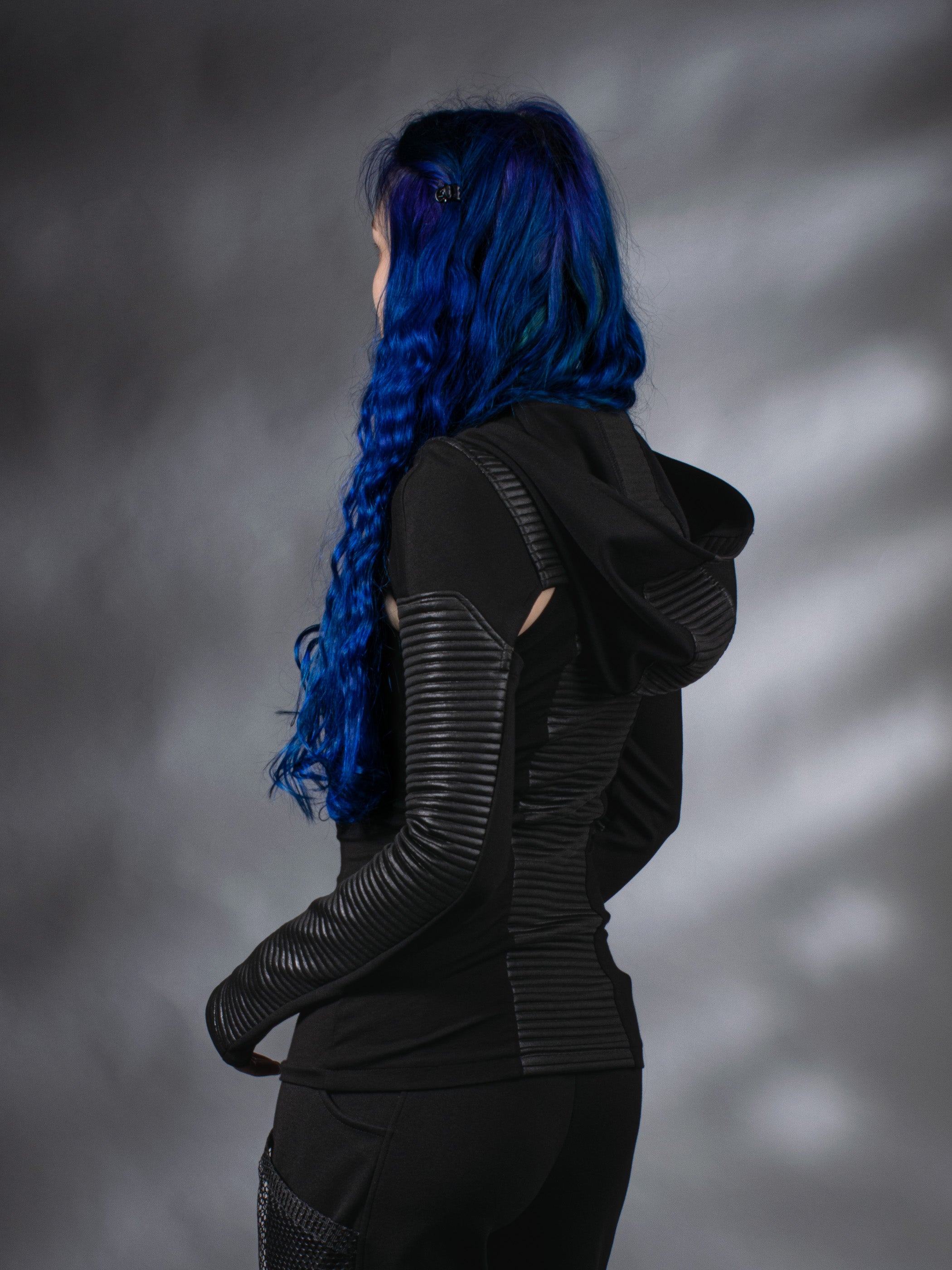 SH50 Q2 Kapuzen-Cyberpunk-Schulterzucken