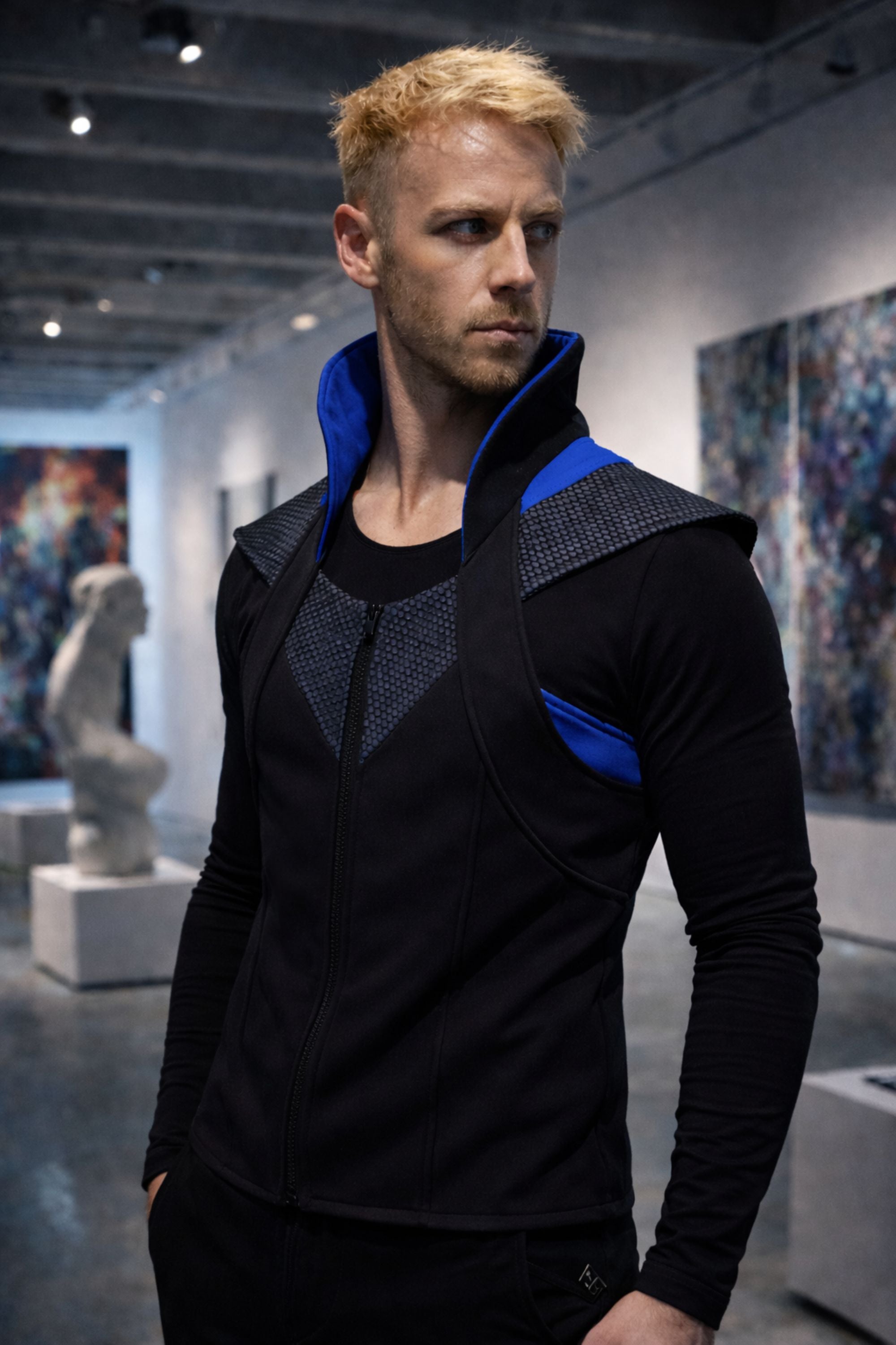 OD-L Gilet futuriste noir