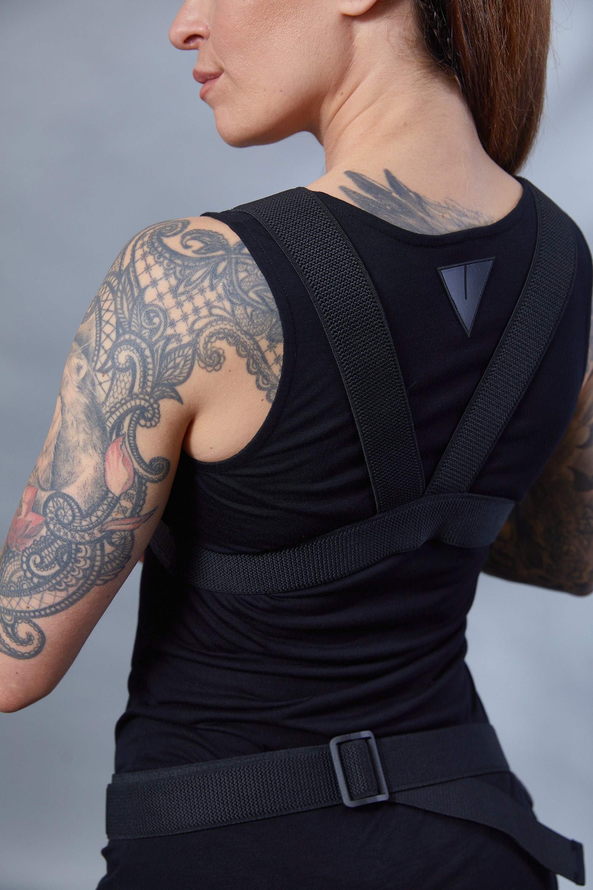 Plaque de poitrine en cuir écologique BC Silver