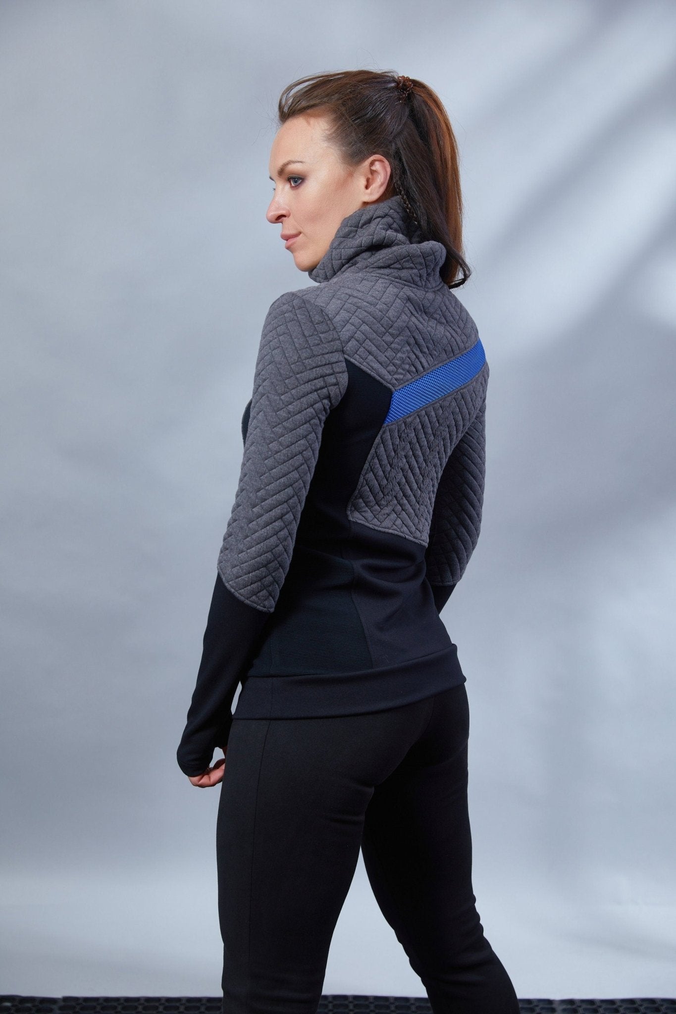 LL-8 Gray asymmetrical sweater with high neck - zolnar