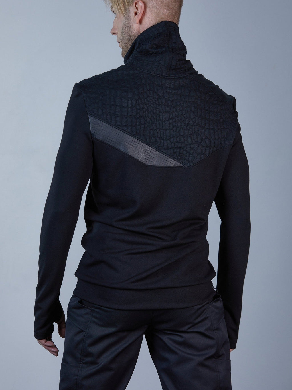 PR schwarzer Pullover